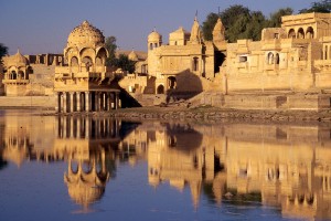 A Royal Desert tour to Rajasthan Package By Make My Trip