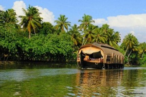 Hills And Backwater Of Kerala Tour Package By Travel Chacha