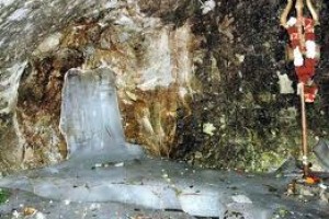 Amarnath Yatra By Helicopter 2012 for 2 nights/ 3 days at Rs 14, 999 from Amarnath Yatra Packages
