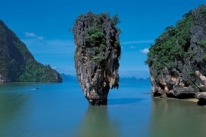 Thailand and Hong Kong Travel Package from Samaara Travel Tours
