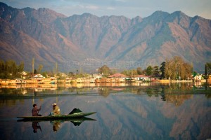 Enigmatic Kashmir Budget Package from makemytrip
