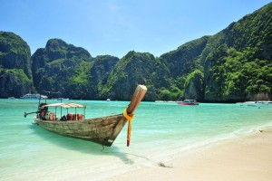 Thailand Tour Package by D Pauls