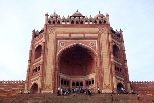 Buland Darwaza, source - Paul Simpson