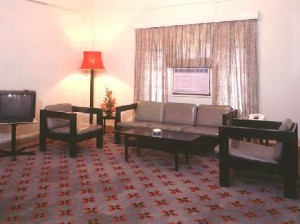 Hotel West End, Mumbai