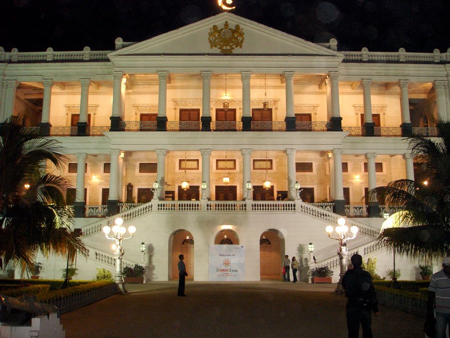 5 Star Luxury Taj Falaknuma Palace Hotel Package in Hyderabad Travel