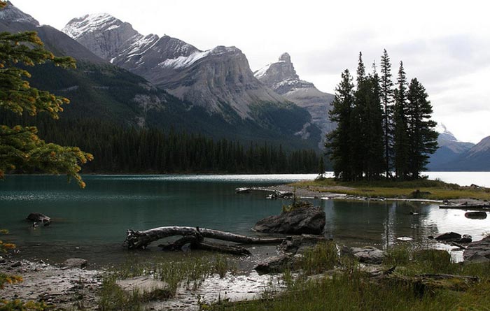 Maligne Lake,Canada