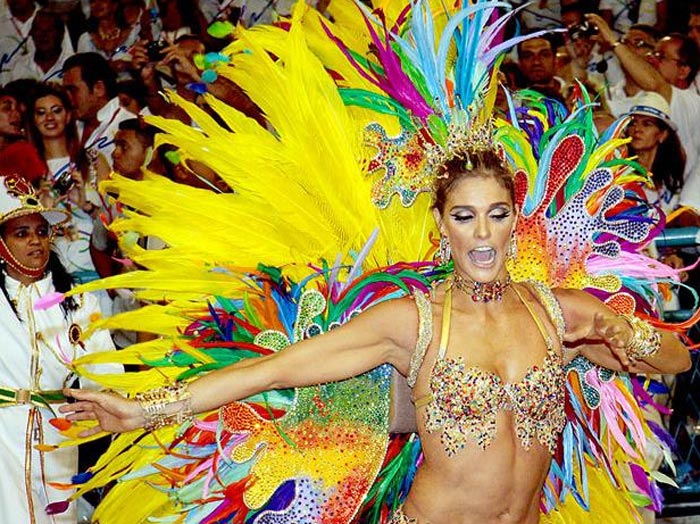 Goa-carnival-(flickr-hari)