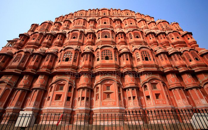 Jaipur-Hawa-Mahal_57076264