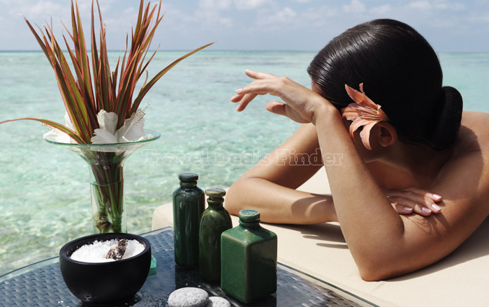 Axis Bank Travel Offers