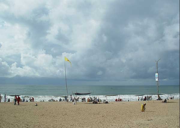 Puri-beach,thomas[flickr.com]