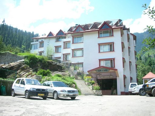 Apple Country Resort Manali