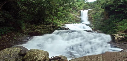 Iruppu Waterfalls