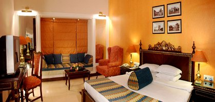 Noor-Us-Sabah Palace Room