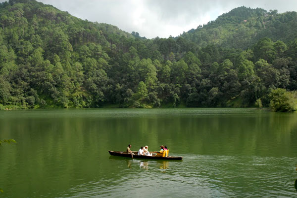 Sattal Lake