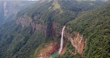 Nohkalikai Falls