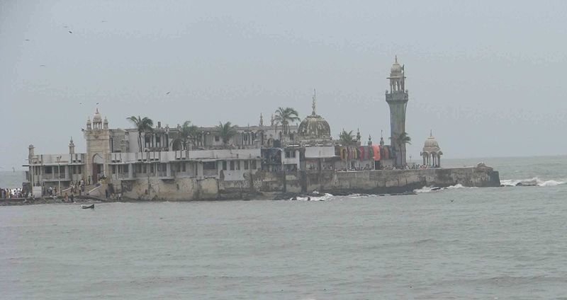 Hazi ali dargah