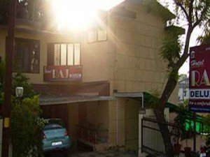 Hotel Raj Deluxe, Dehradun