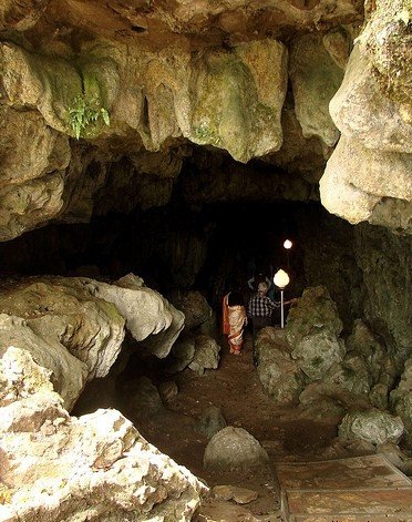 Krem Phyllut Cave