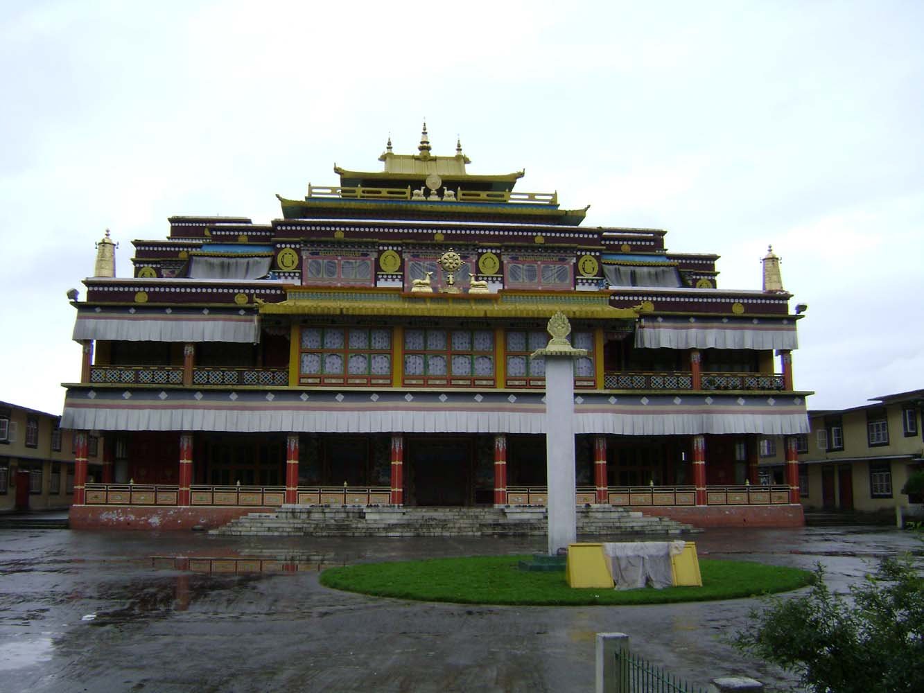 Ralong monastery